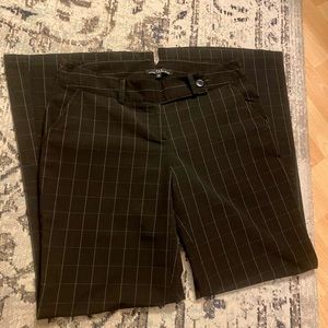 Black Lightweight Ladies Mid-Rise 90s/00s Bootleg/Straight-Leg Slacks